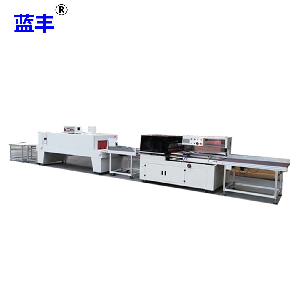 服装纸箱自动套膜机纸箱PE热收缩膜包装机纸箱全密封包膜机