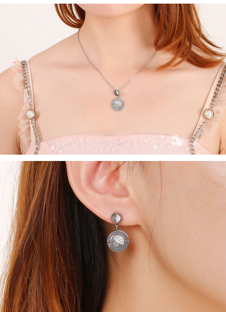 Fashion Style Fashion Fruit 18K Gold Plated Titanium Steel Wholesale