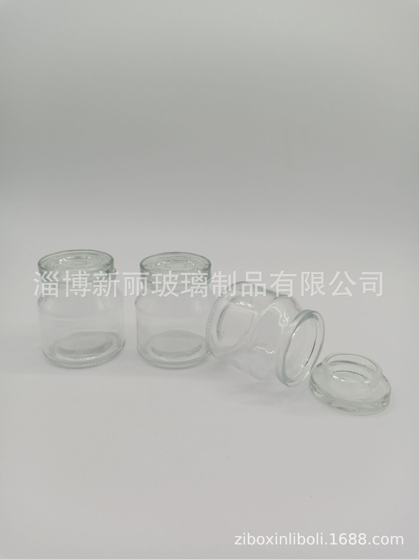 厂家销售160ml储物罐蜡罐玻璃盖塑料内塞