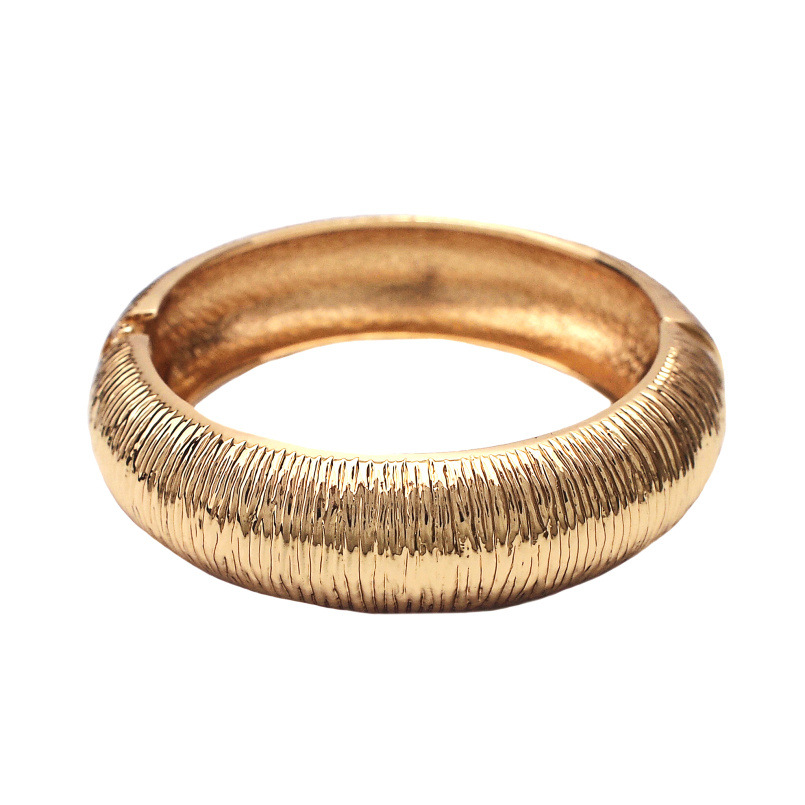 55g Weight Bangle Classification Alloy Chain Material 1 Piece Quantity Holiday, Party Occasion Alloy Material Geometric Pattern Women's Gender Plating Design Exaggerated Style Wholesale Jewelry Exaggerated Geometric Alloy Plating Bangle 4