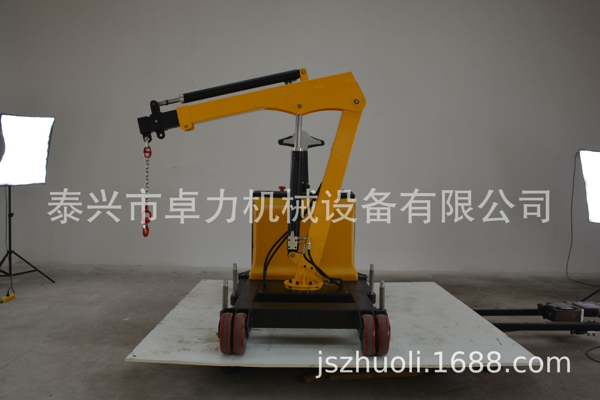 电动平衡重式吊车，步行式电动旋转吊车