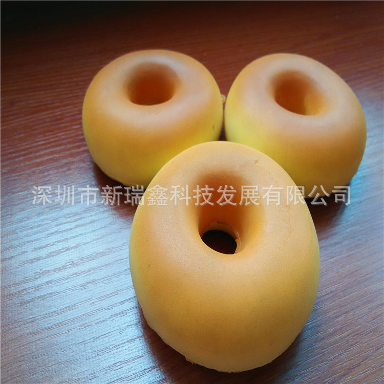 3073371527_342622167