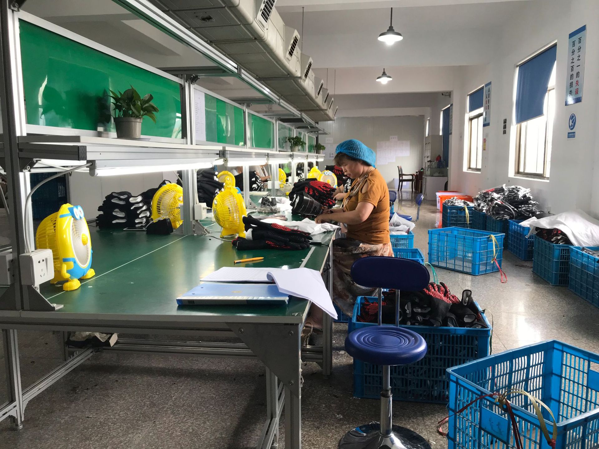 fbdeb7425c31a3a6fdb8db091500ad