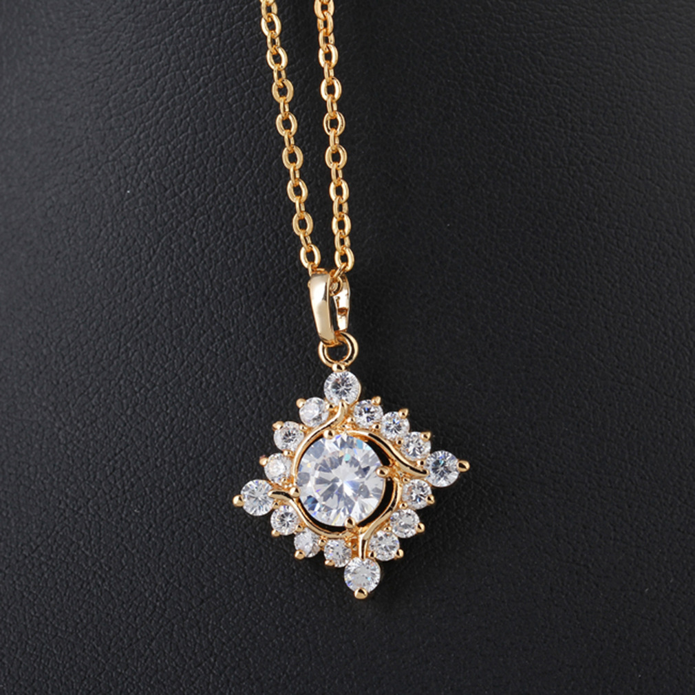 Brand copper necklace with zircon