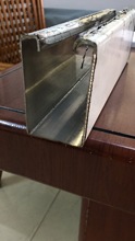 佛山廠家生產銷售卷閘鍍鋅導槽澳式卷閘配件8公分不帶膠鍍鋅導槽