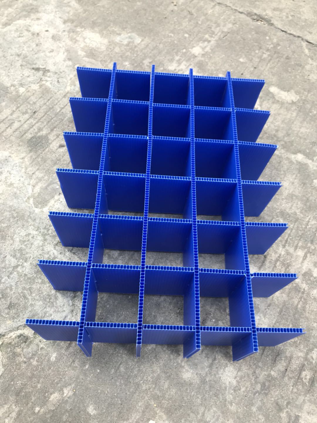 厂家定制中空板刀卡 中空板格档 供应中空板隔档 加工EVA防震防撞