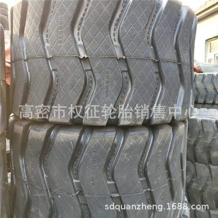 现货供应16/70-24铲车装载机轮胎16/70-20工程机械轮胎平地机轮胎