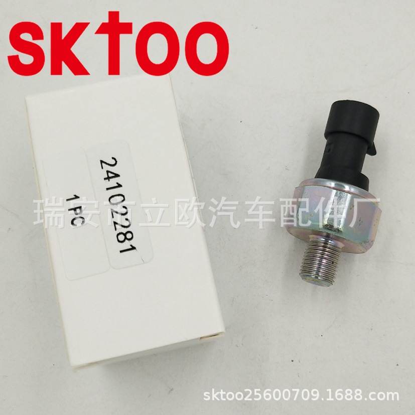 24102281 ����ѩ���� ����ŷ ����������ѹ��ָʾ������