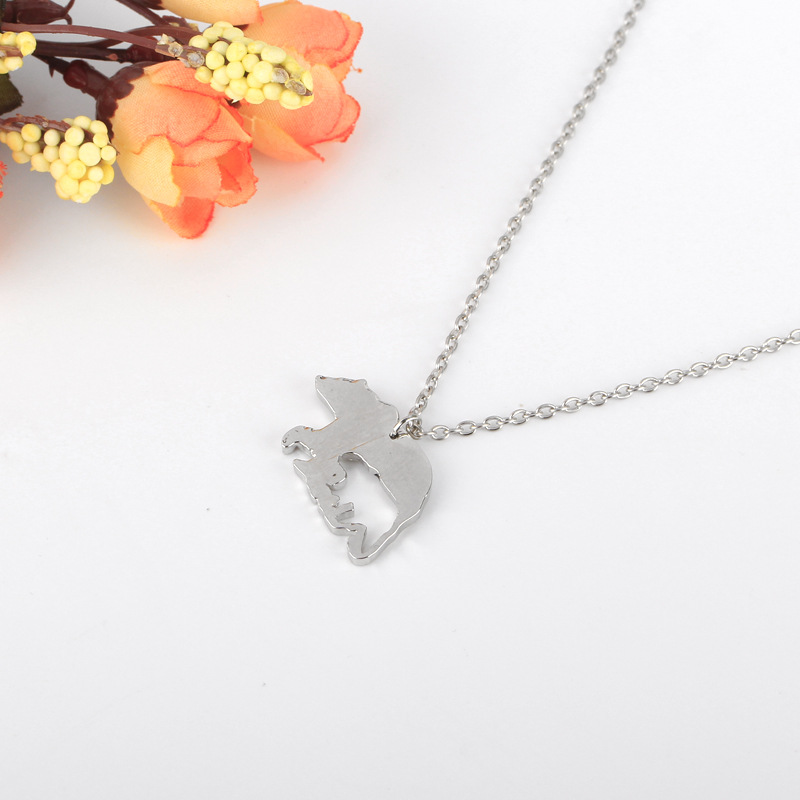 New Bear Necklace Clavicle Chain Mother&#39;s Day Gift Mama Bear Animal Bear Necklace Wholesale display picture 3