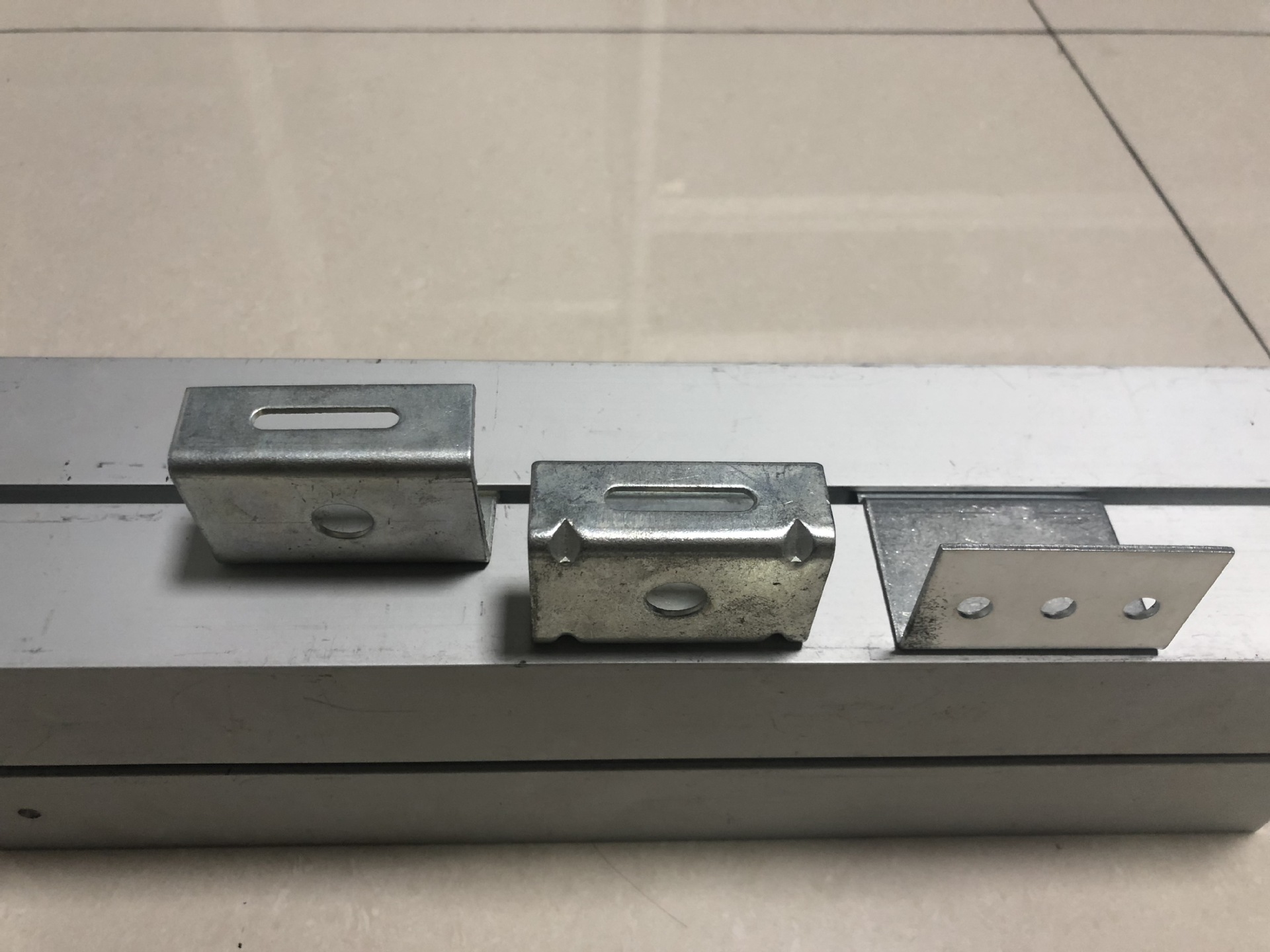 80�����Ұ���������������չ���̯��װչλ�۰��������������