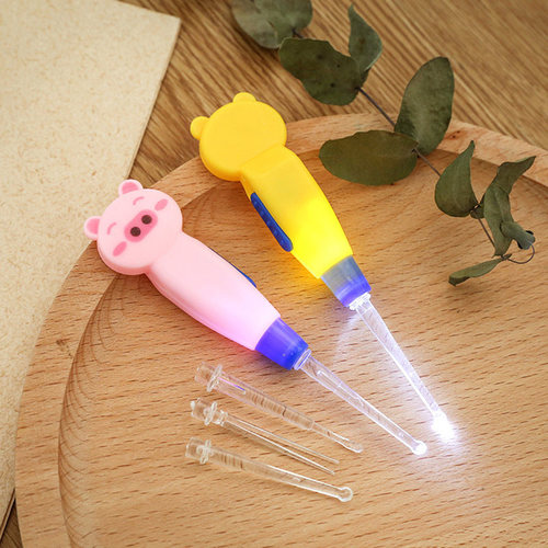 Children's luminous ear scoop baby's earwax digger with light ear picking tool cleaning ear scoop mixed color