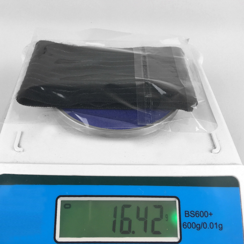 跨境篮球羽毛球排球运动防扭伤可调节加压护腕透气护具绷带护手腕