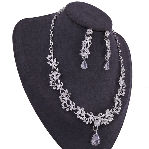 C1012 Korean wedding accessories set alloy leaf set with rhinestone zircon bridal necklace and earrings two-piece set