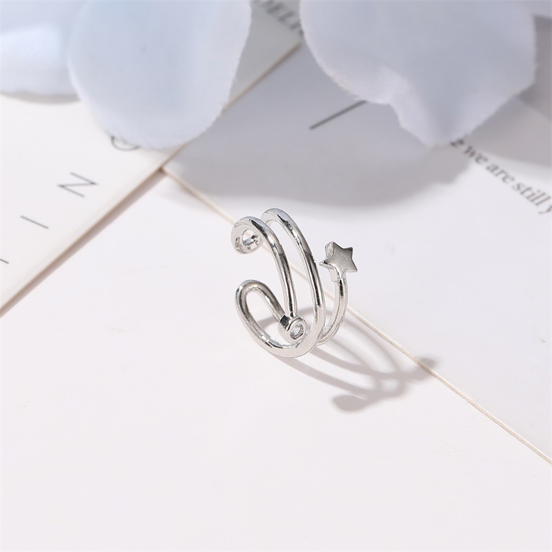 Earrings Simple Diamond Star Ear Clip Pentagram Ear Bone Clip Fashion Earrings display picture 4