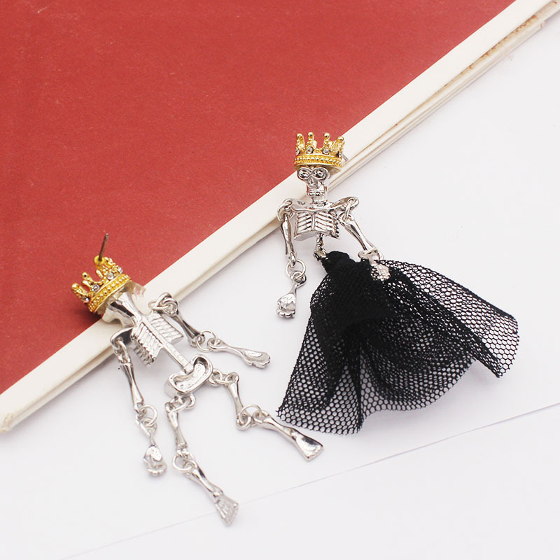 GOTHIC饰品 哥特暗黑系婚礼骷髅人黑纱裙皇冠国王王后情侣不对称耳钉饰品  哥 图 1