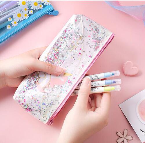 Korean-style girl's heart unicorn wing pen bag, fashionable and cute leather stationery bag for students, small fresh and stylish storage bag
