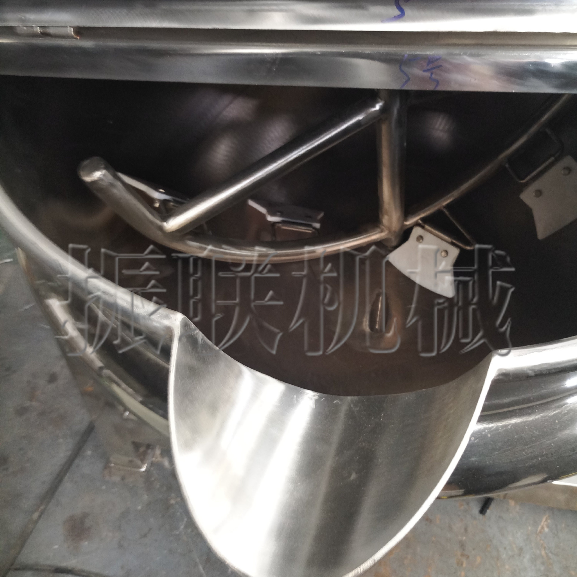 30166378ff6a52e3c3c872b33f203f