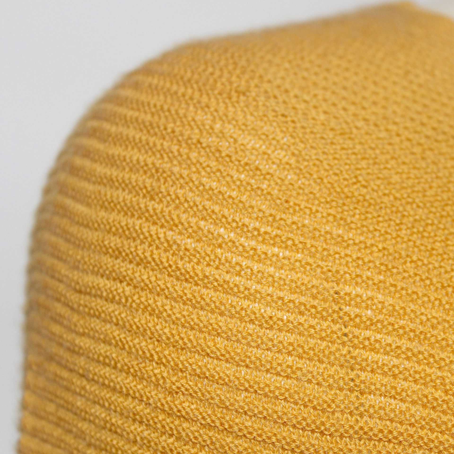 一体成型-天衣无缝-无缝针织衫-以勒服饰-东莞大朗广东-加工