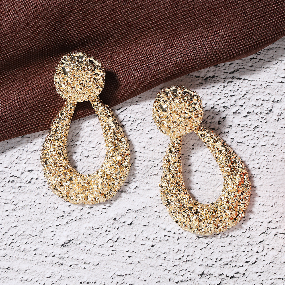 Alloy Drop-shaped Earrings Simple Atmospheric Jewelry Ins Wind Earrings display picture 8
