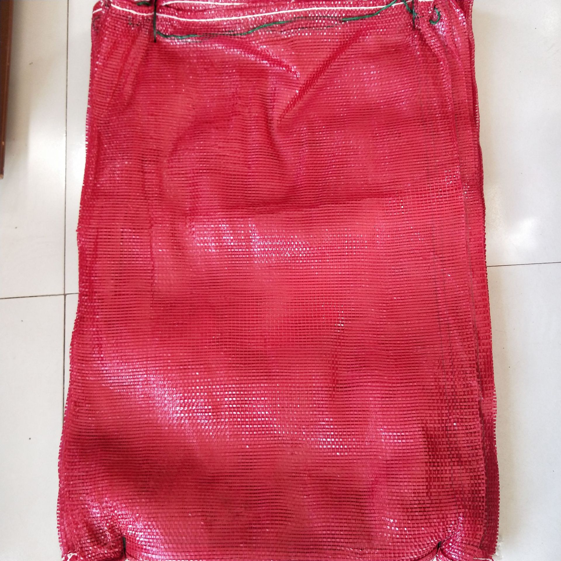 woven breathable nibbler