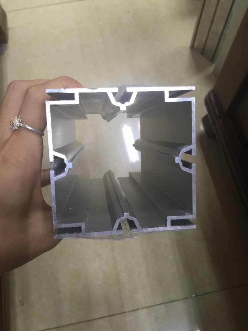 չ��������װ��̯���շ�ͨ����80����8�ۿ���������UV��Ĥ ��