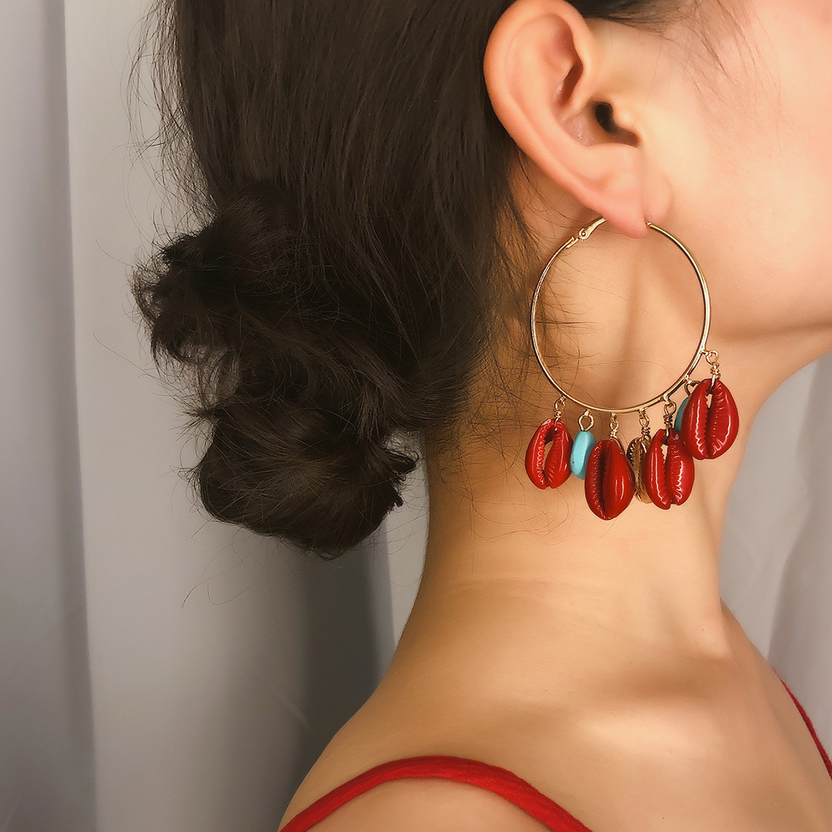 Jewelry Simple Large Circle Turquoise Women Spray Painted Shell Ethnic Style Exaggerated Earrings_voghion.com