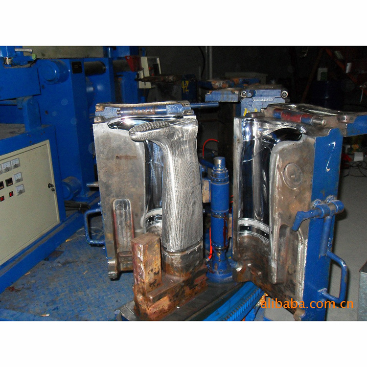 厂家供应雨鞋模具 三角模模具 童鞋模具高筒低筒雨靴模具