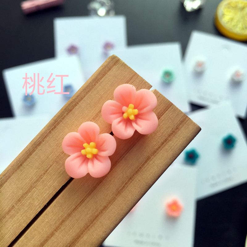Wholesale Jewelry 1 Pair Simple Style Flower Resin Ear Studs display picture 14