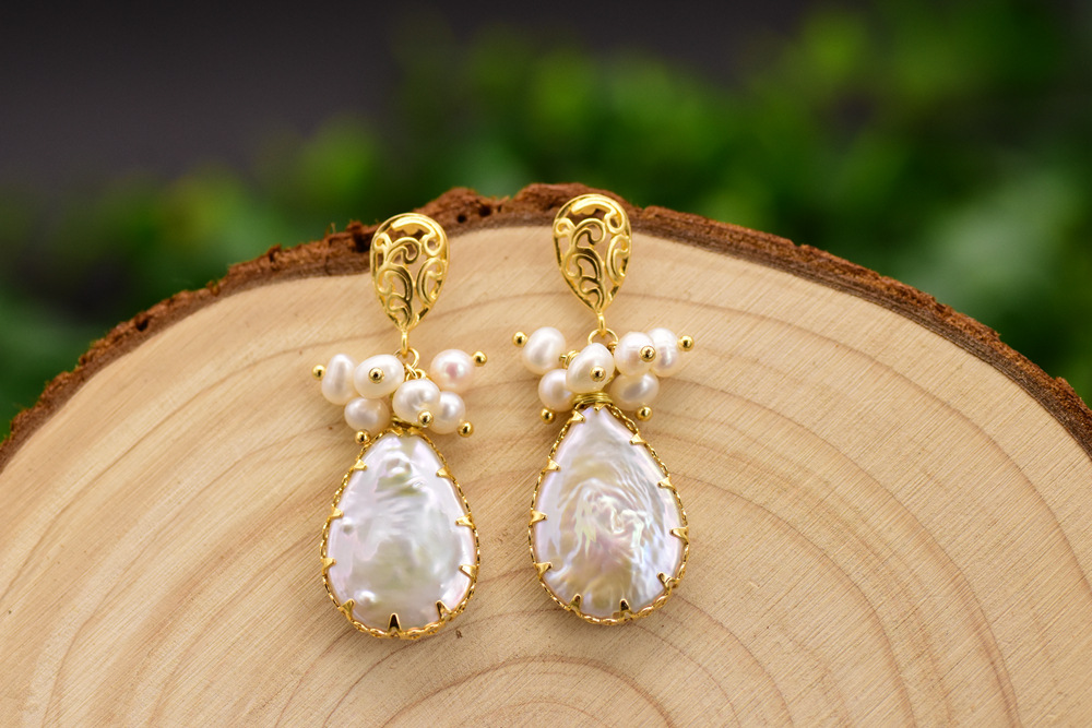 Pearl Inlay Material Drop Earrings Classification 1 Pair Quantity Simple Style Water Droplets Pearl Inlay Pearl Drop Earrings 1 Pair