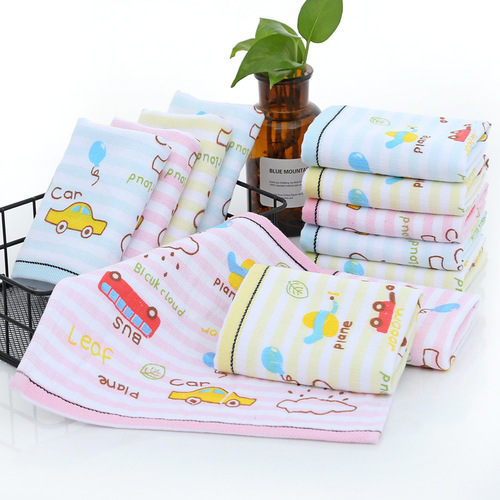 Square towel cartoon printed cotton hand towel kindergarten saliva towel absorbent soft children's towel wholesale