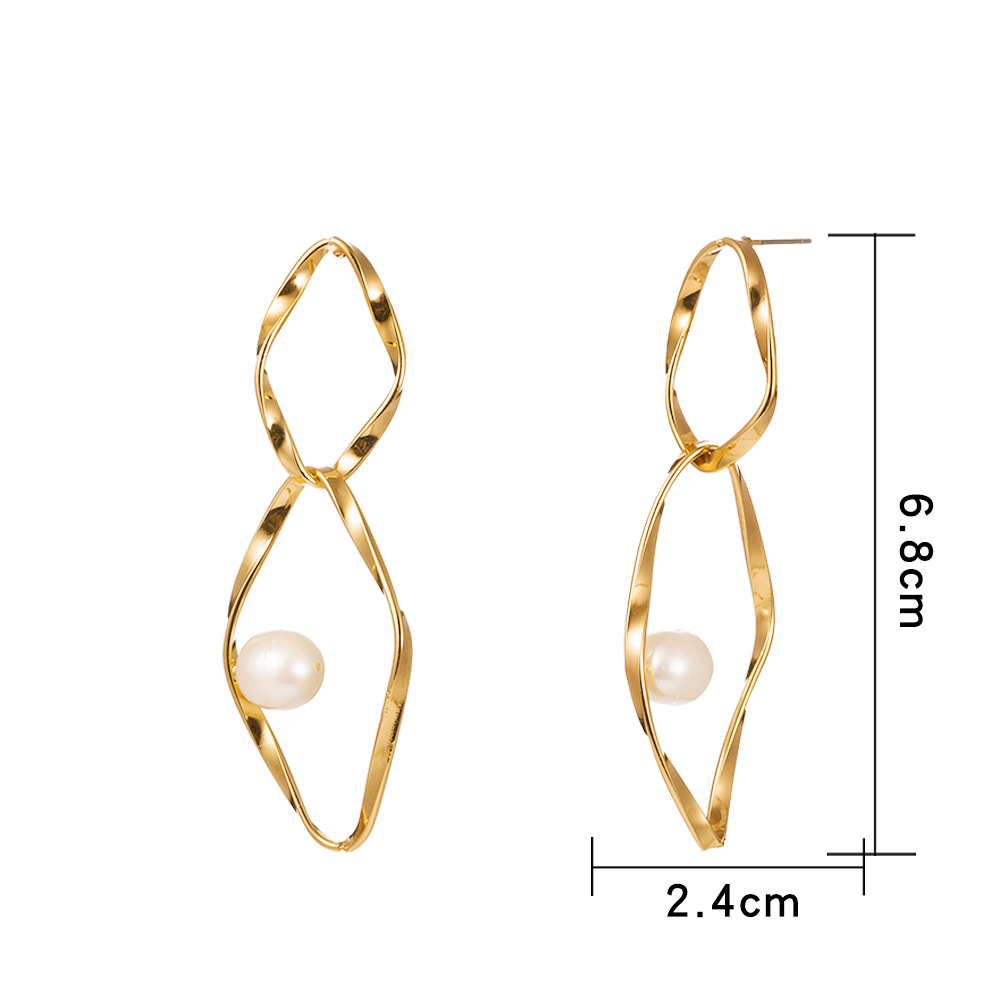 Fashion Simple Pearl Double Diamond Shape Alloy Pendant Earrings display picture 1