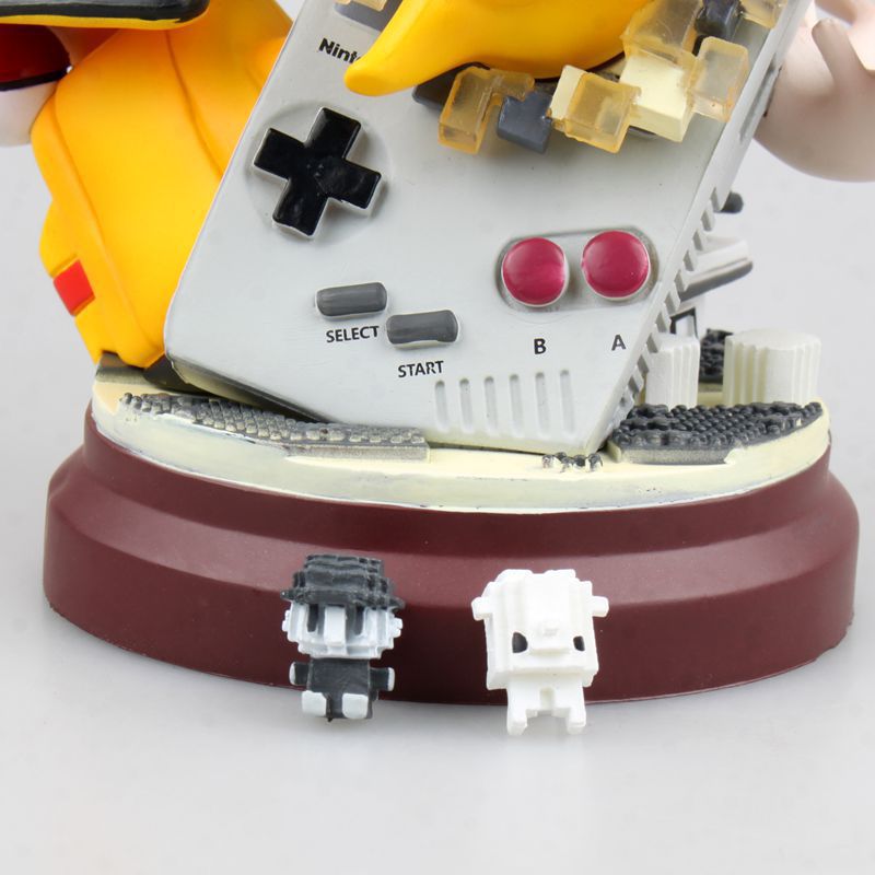 Pikachu and Charizard Figure