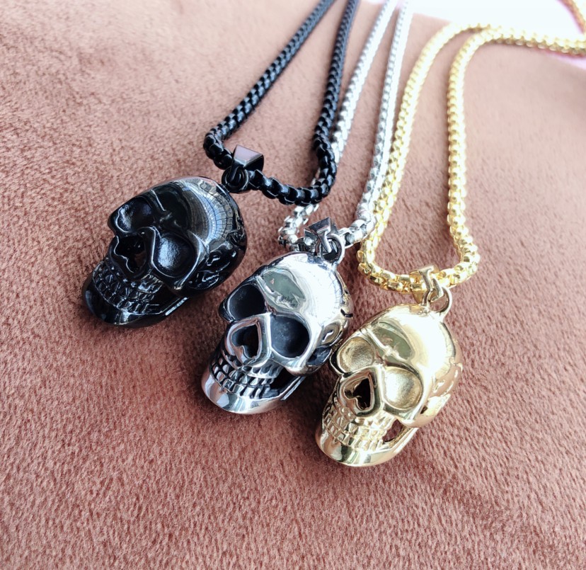 Skull Pattern Punk Cool Style Skull Alloy Polishing Plating Halloween Men'S Pendant Necklace Long Necklace
