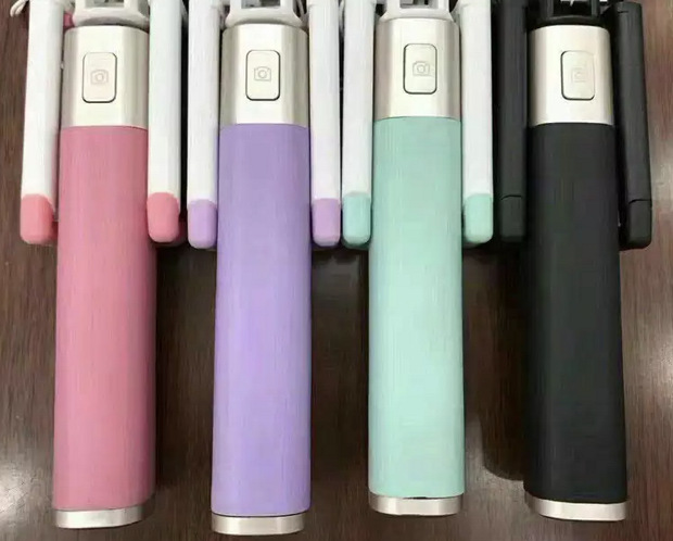 Stick selfie en Acier inoxydable - Ref 3386003 Image 1