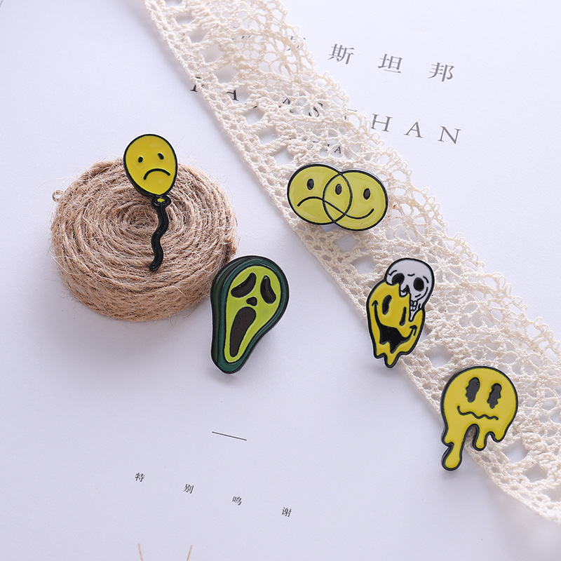 New Skull Smiley Face Crying Face Expression Avocado Balloon Dripping Oil Alloy Brooch display picture 2