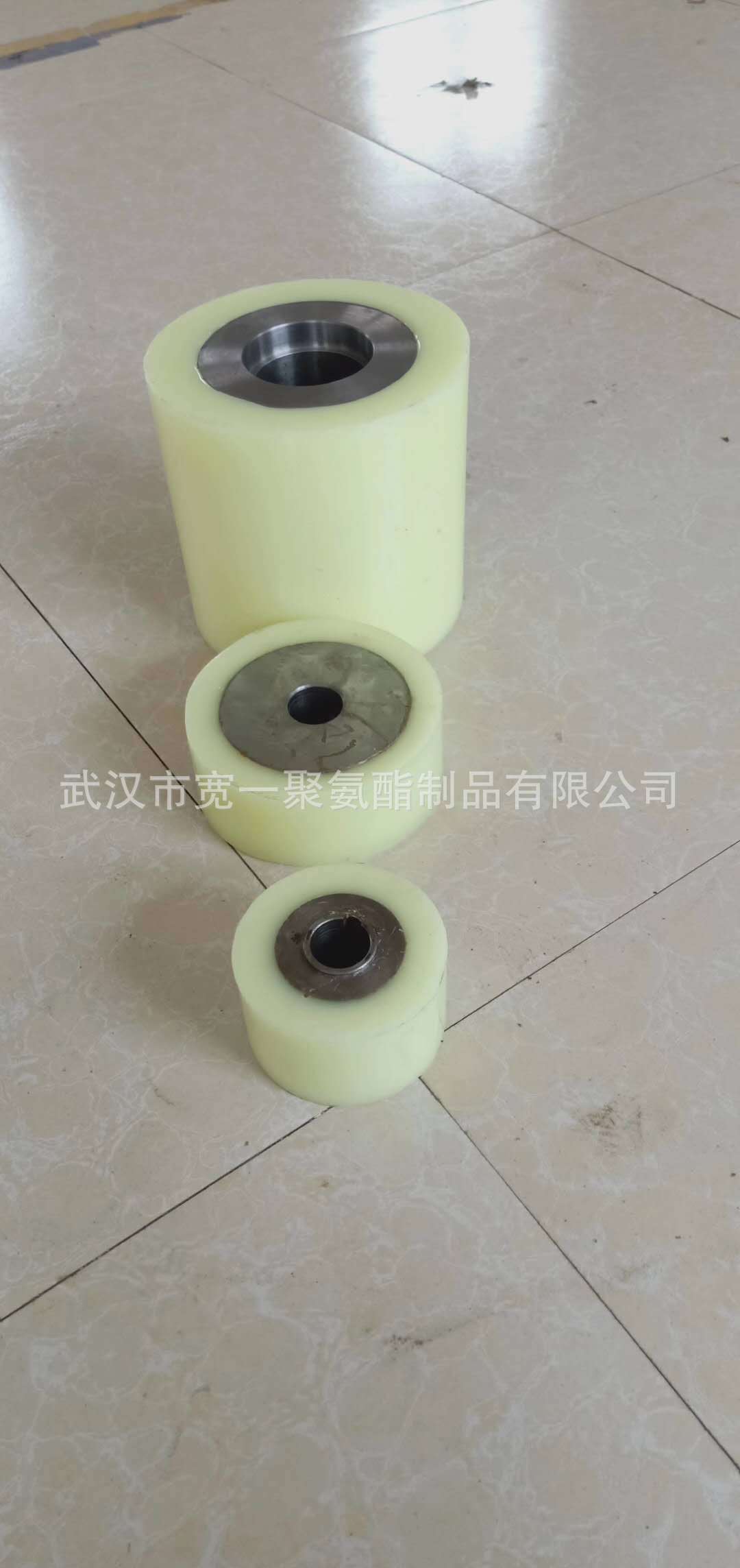 供应湖北十堰加工定做聚氨酯包胶轮