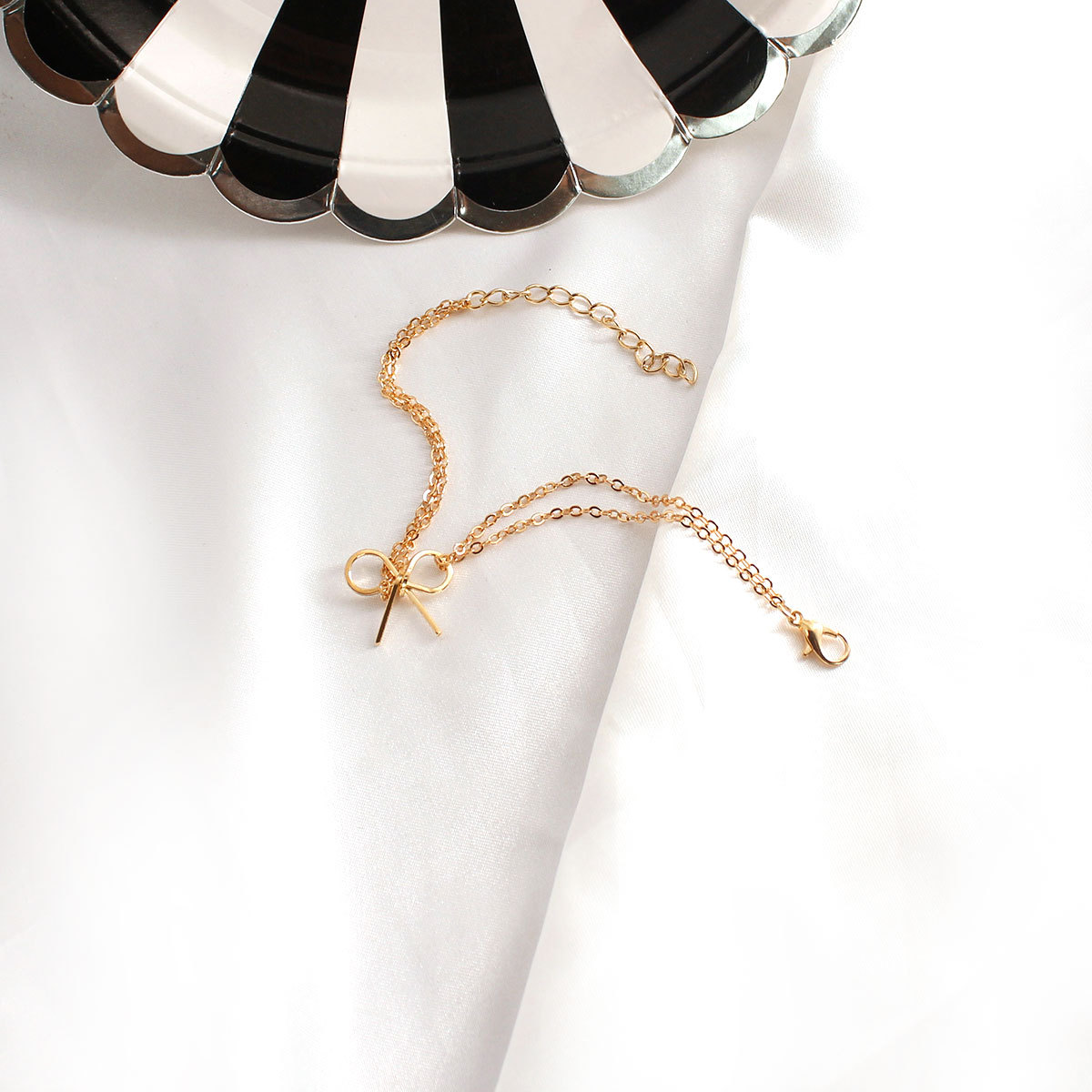 Alloy Chain Material Classic Style Bow Knot Alloy Cable Chain Chain & Link Bracelets Wholesale