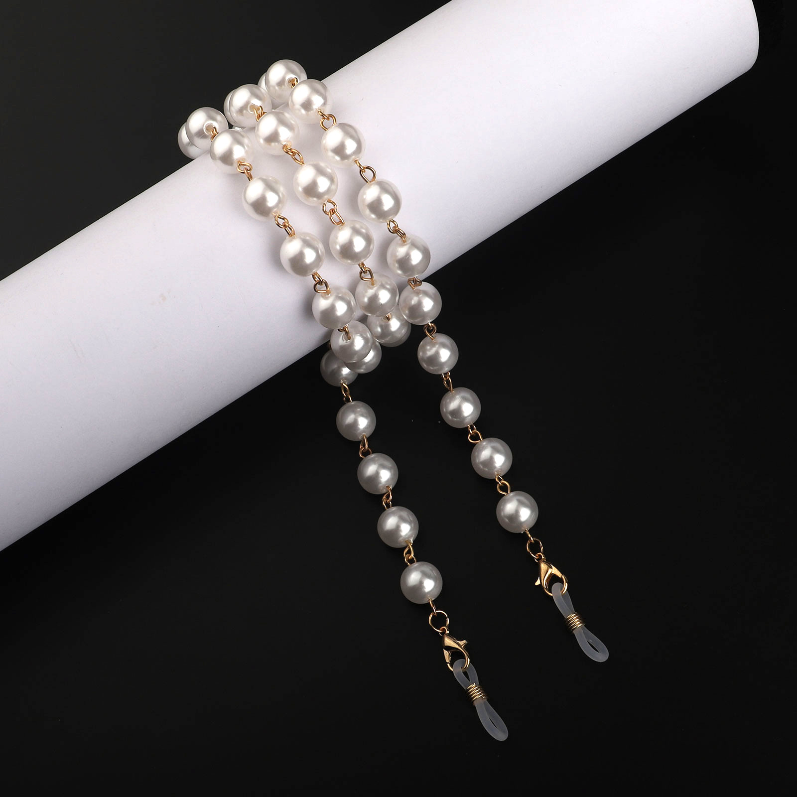 10mm Pearl Fashion Sweater Chain Glasses Chain Two-use Pearl Clip Bead Glasses Chain display picture 1