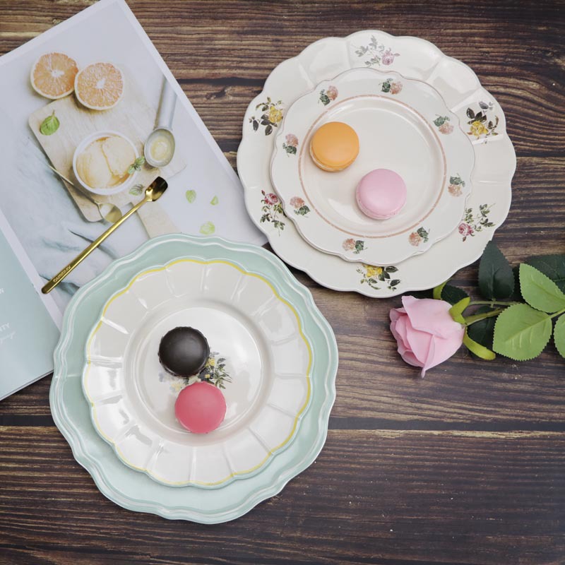 미국 스타일 빈티지 디저트 플레이트 목가적 인 스타일 신선한 스타일 꽃 가정용 세라믹 디너 플레이트 식기 오래 된 빈티지 플레이트