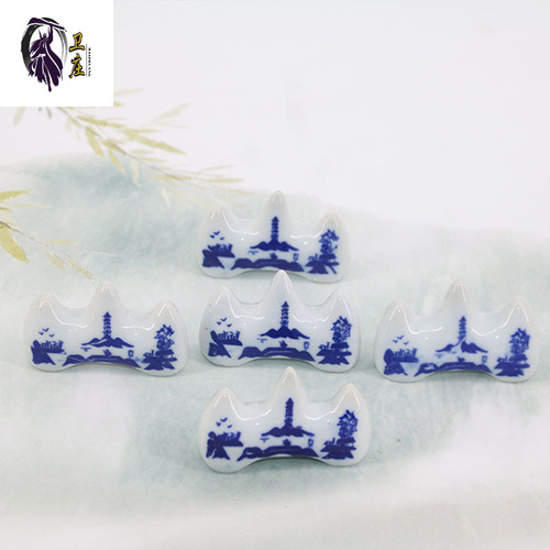 Wholesale ceramic blue and white pen mountain pen pen holder small fork brush holder study four treasures calligraphy and painting supplies