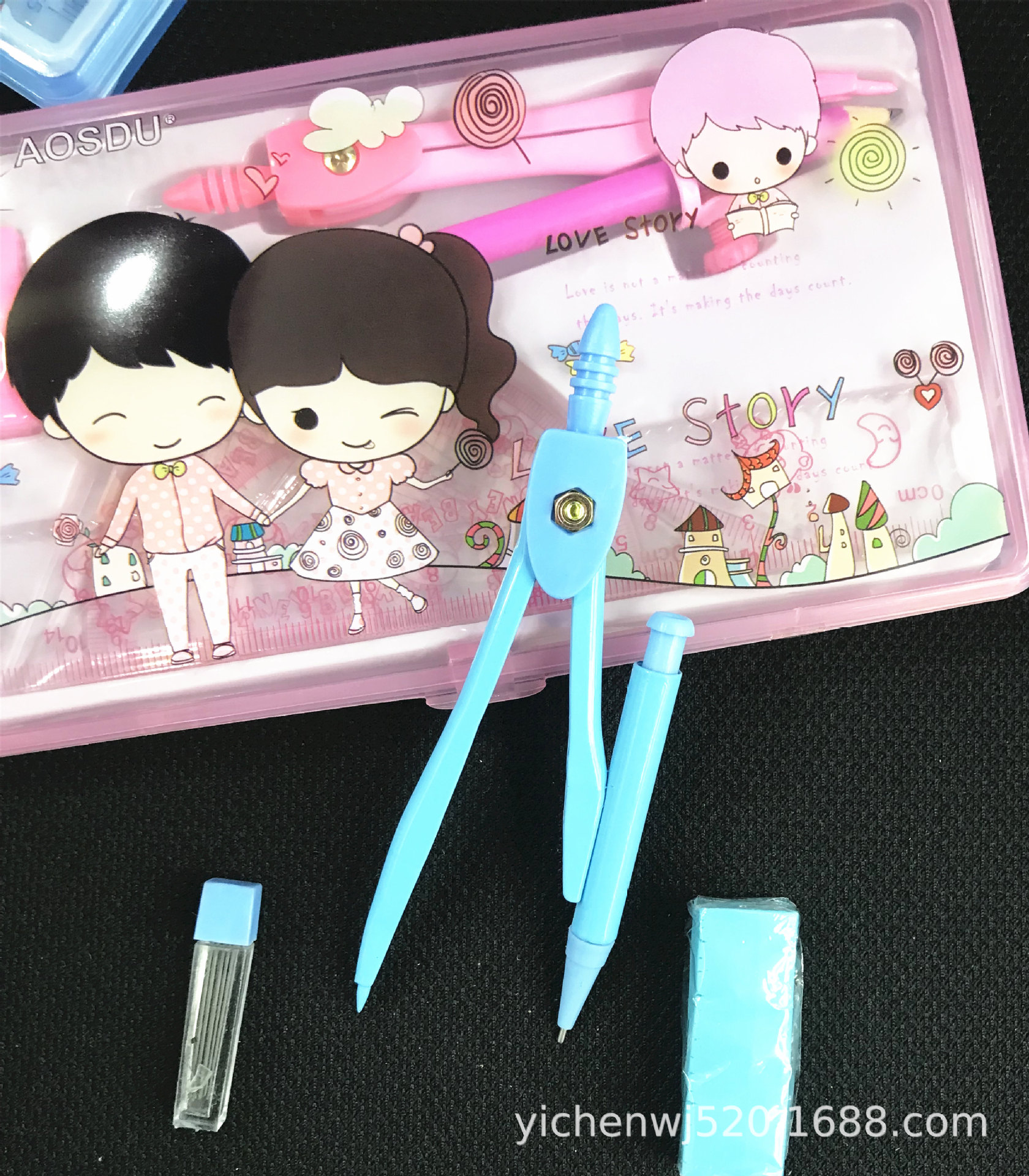 A9FCEEDCA19E58516695D865CD4B54