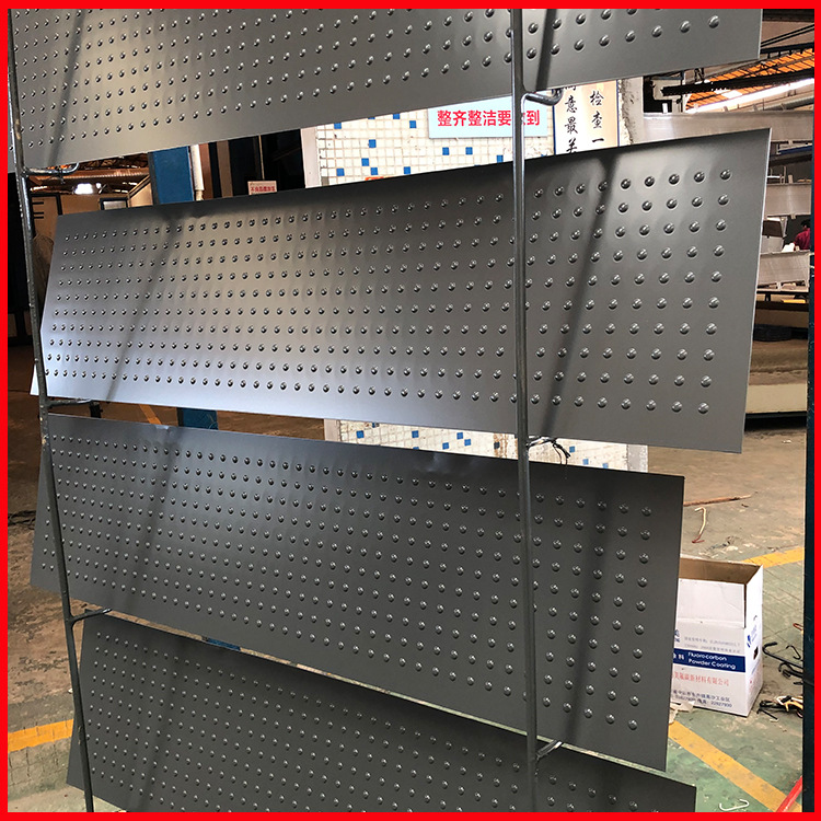 厂家定制广告牌穿孔铝板免费打样 门头雕花金属板 吊顶木纹铝单板