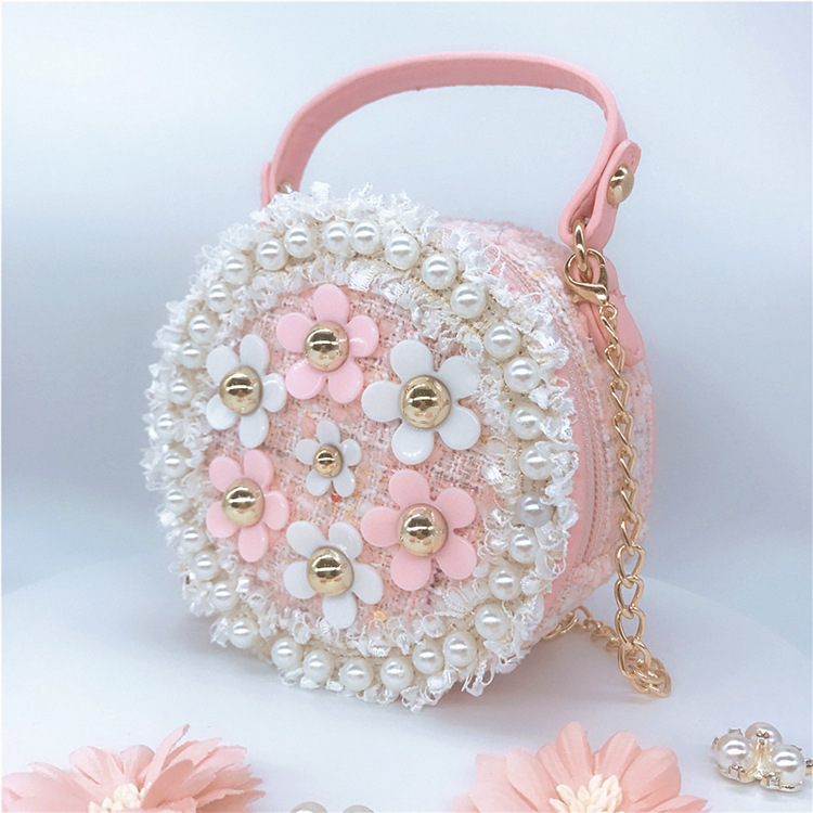 Kid's Small Pu Leather Plush Color Block Vintage Style Classic Style Round Zipper Shoulder Bag display picture 1