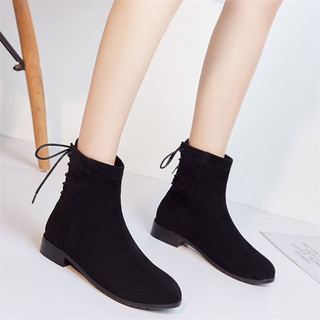 leather Plush elastic short boots.Back lace up boots Korean fashion casual all round head winter plush