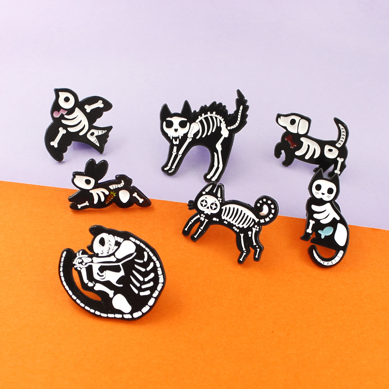 Daily Occasion Cartoon Style Pin Animal Alloy Enamel Unisex Brooches