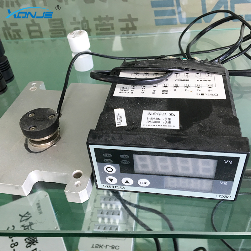 ���Ҷ��ƺ���ѹ����������������������������� Ϳ������