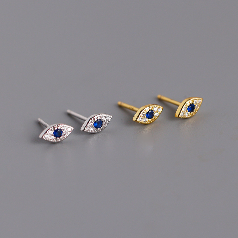 Fashion Eye Sterling Silver Inlay Zircon Ear Studs 1 Pair
