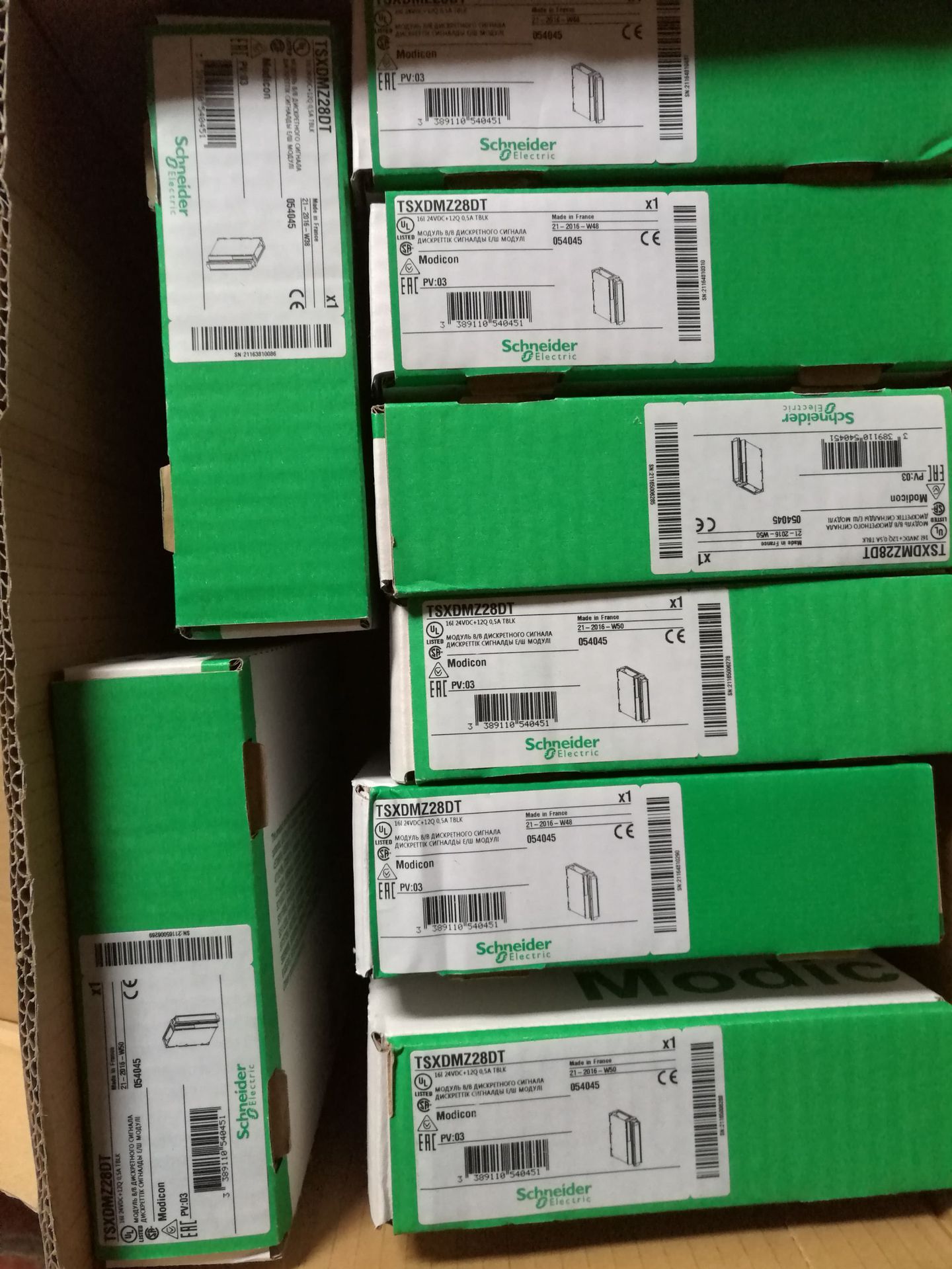 PLC可编程控制器TWDLCAA40DRF 原装正品现货