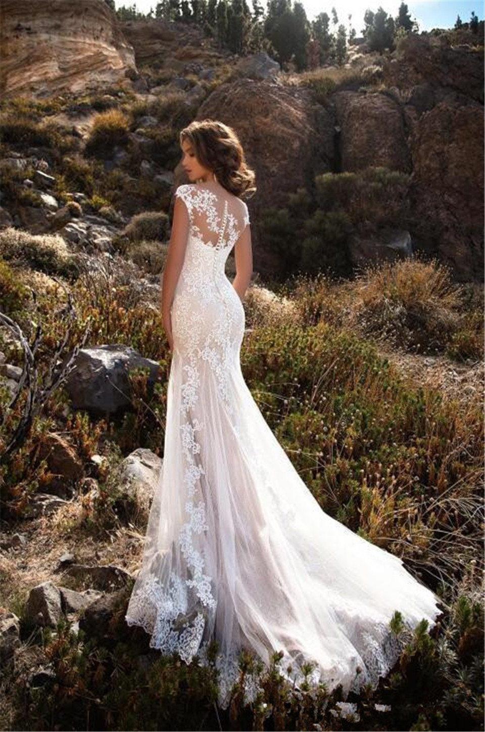 European and American Wedding Dress 2025 New Bridal One-Shoulder Wedding Dress Large Backless Slim Fashion Fishtail Large Size