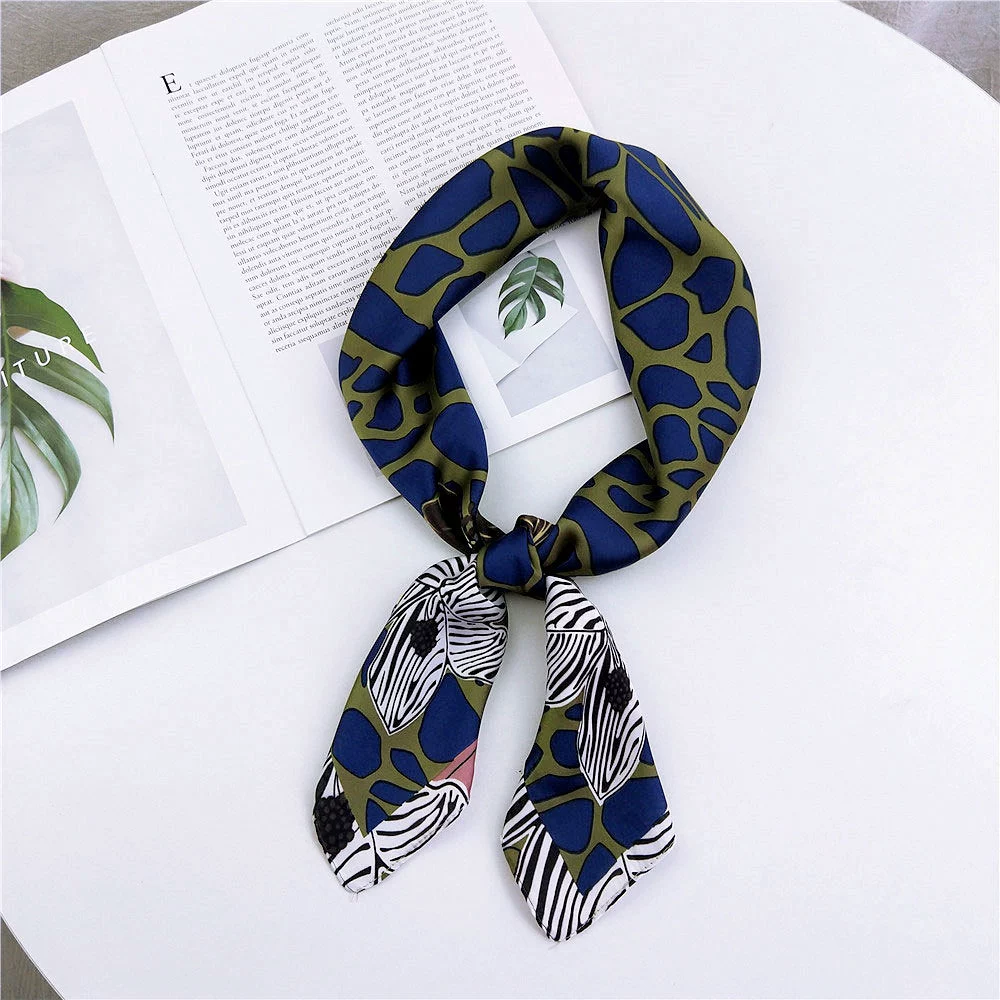 Universal demi-season scarf, thin neckerchief